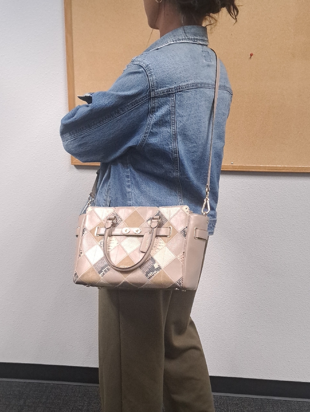 Coach Blake Carryall 25 in Snake Embossed Patchwork Leather 2016 - Picture 2 of 6